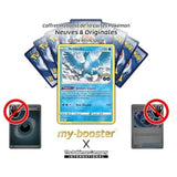Carte Artikodin au centre d’une image avec plusieurs cartes Pokémon disposées en éventail derrière elle.